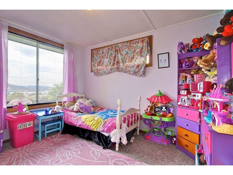 13 Canberra Road, Claremont TAS 7011