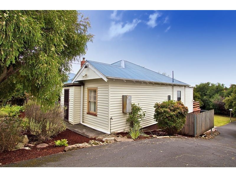 197 Lenah Valley Road, Lenah Valley TAS 7008
