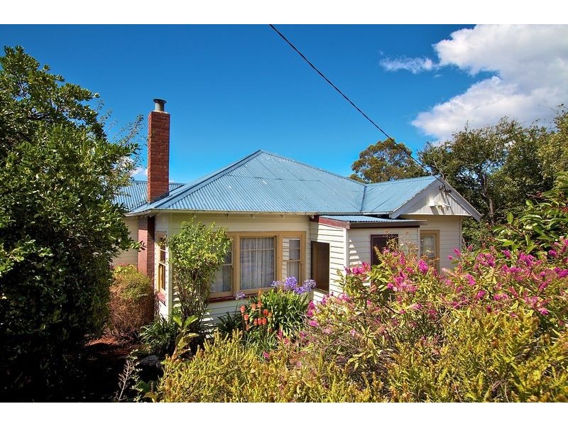 197 Lenah Valley Road, Lenah Valley TAS 7008