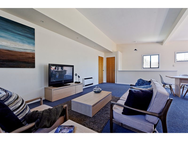 33 Olinda Grove, Mount Nelson TAS 7007