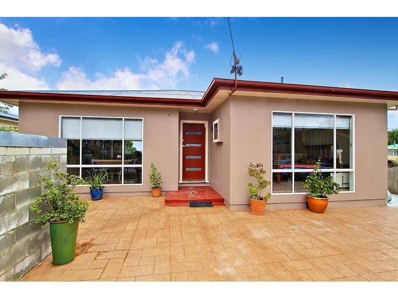 19 Milton Crescent, Moonah TAS 7009