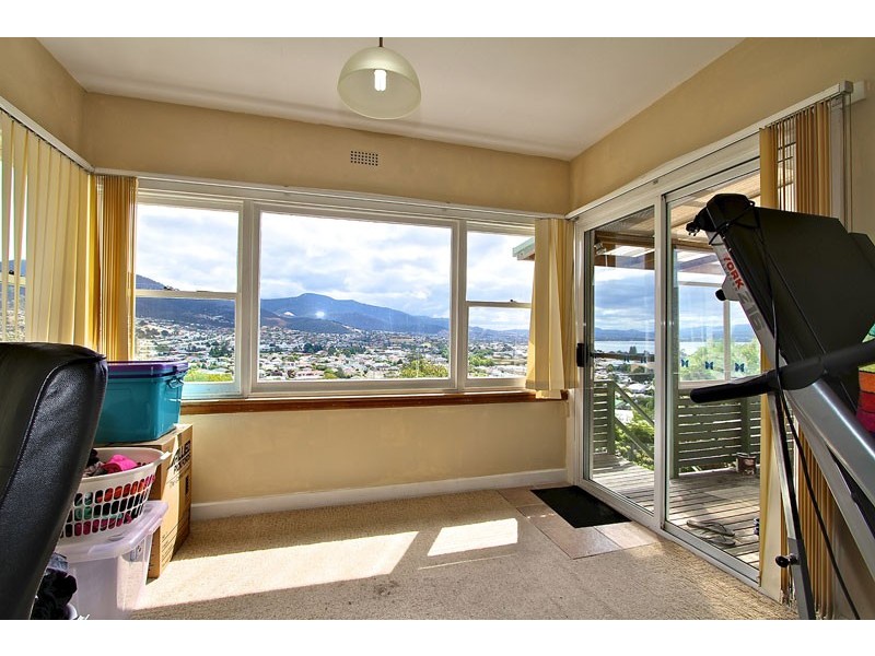 64 Windsor Street, Glenorchy TAS 7010