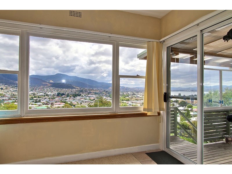 64 Windsor Street, Glenorchy TAS 7010