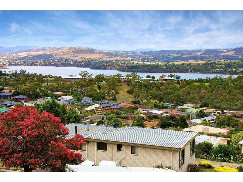 8 Botany Place, Austins Ferry TAS 7011