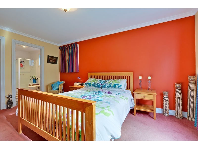 14 Jenkins Street, Taroona TAS 7053