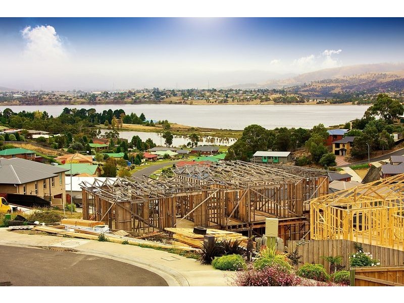 24 Navigators Rise, Granton TAS 7030