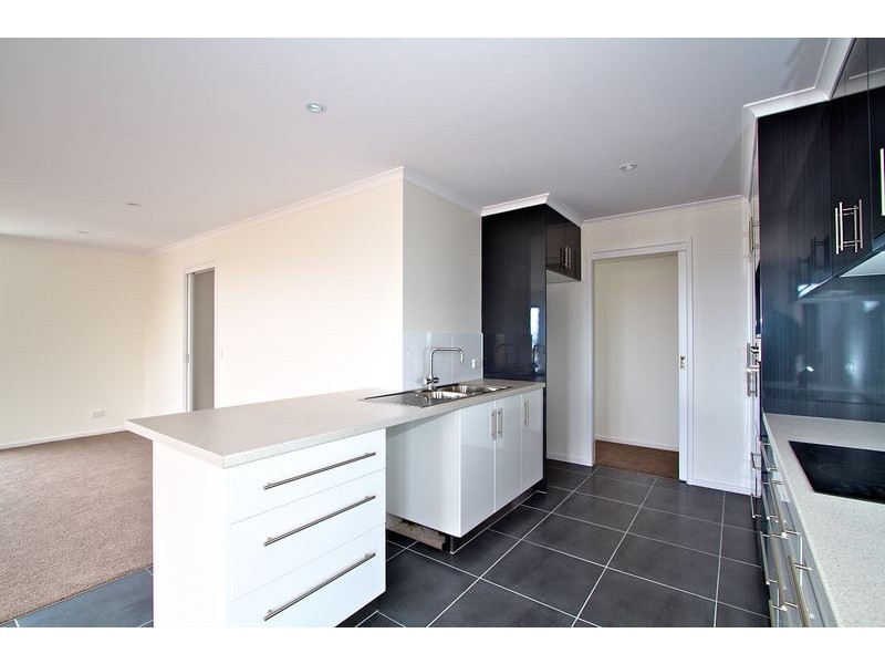 24 Navigators Rise, Granton TAS 7030