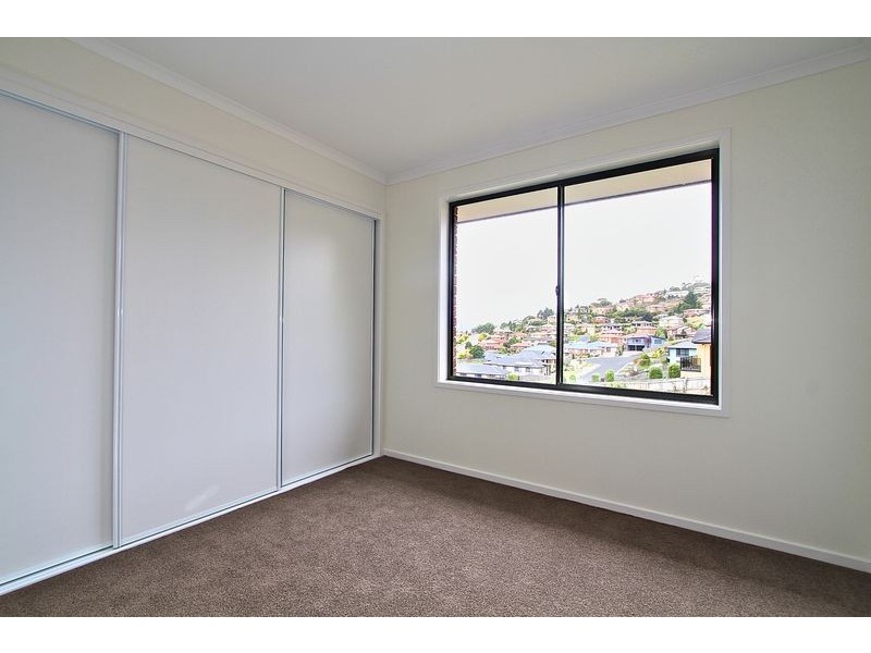 24 Navigators Rise, Granton TAS 7030