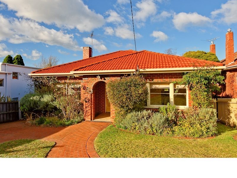 4 Lasswade Avenue, Sandy Bay TAS 7005