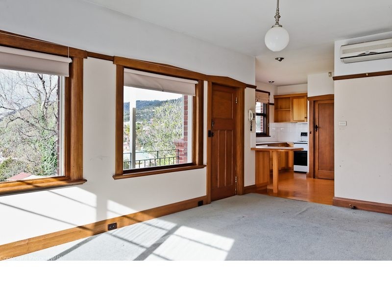 4 Lasswade Avenue, Sandy Bay TAS 7005