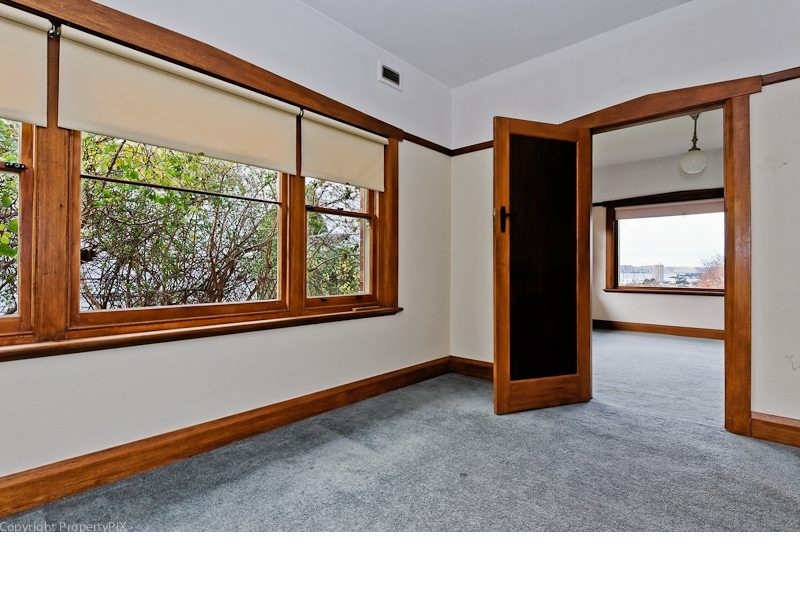 4 Lasswade Avenue, Sandy Bay TAS 7005