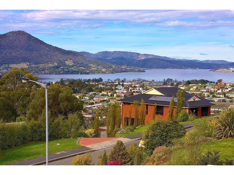 16A and 16B Ebden Street, Claremont TAS 7011