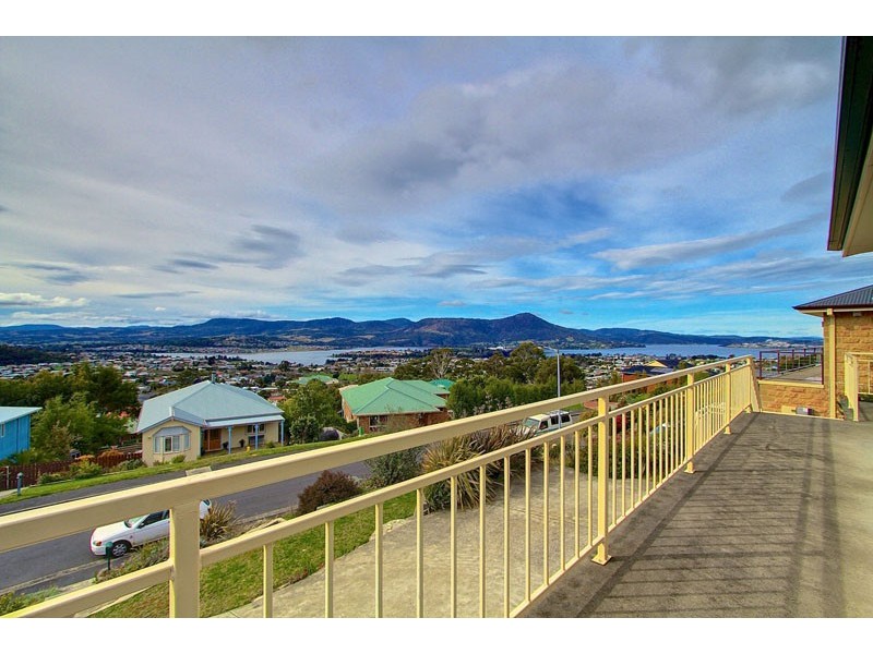 16A and 16B Ebden Street, Claremont TAS 7011