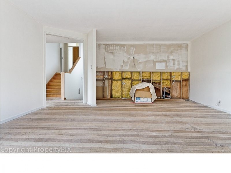 35 Lipscombe Avenue, Sandy Bay TAS 7005