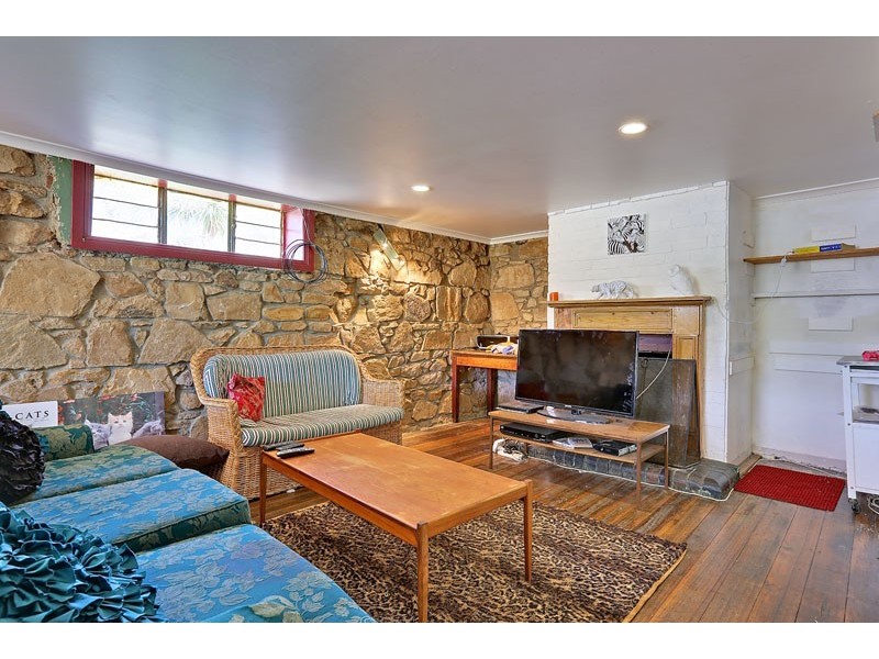 13 Wynyard Street, South Hobart TAS 7004