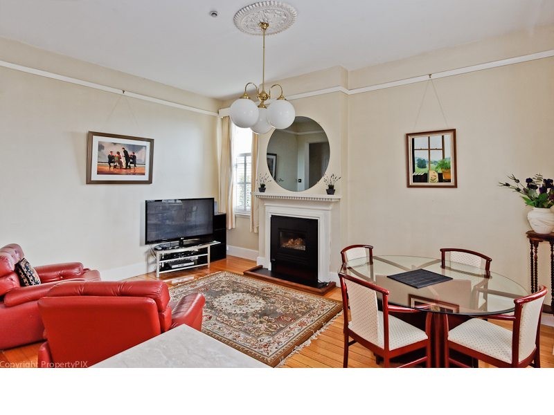 1/80-82 Hampden Road, Battery Point TAS 7004