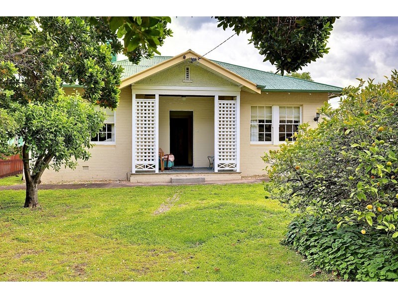 16 Quayle Street, Sandy Bay TAS 7005