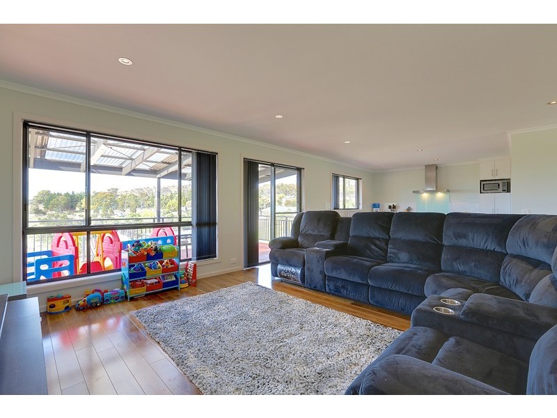 19 Oakwood Place, Mangalore TAS 7030