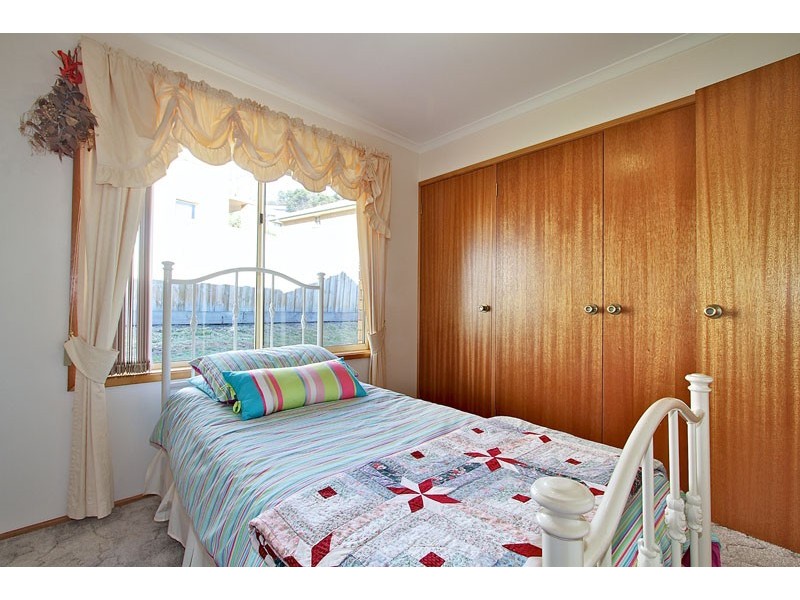 2/7 Jasanda Drive, Montrose TAS 7010