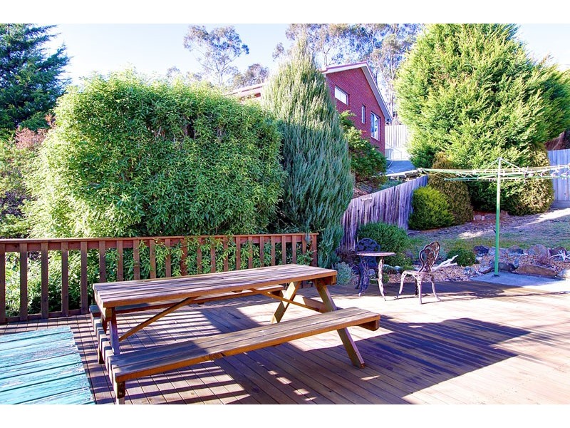 2/7 Jasanda Drive, Montrose TAS 7010