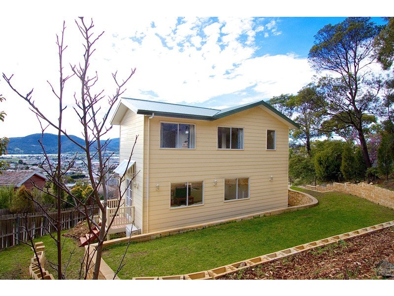 7 Emily Road, West Moonah TAS 7009