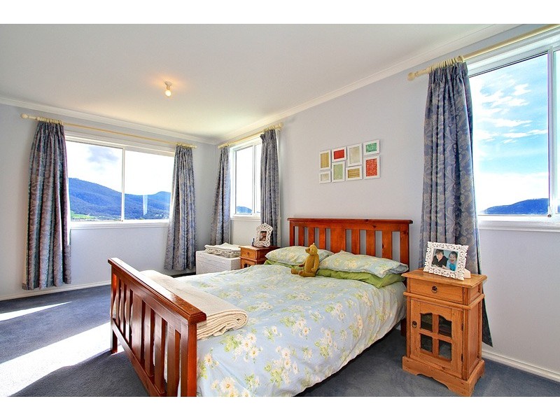 7 Emily Road, West Moonah TAS 7009