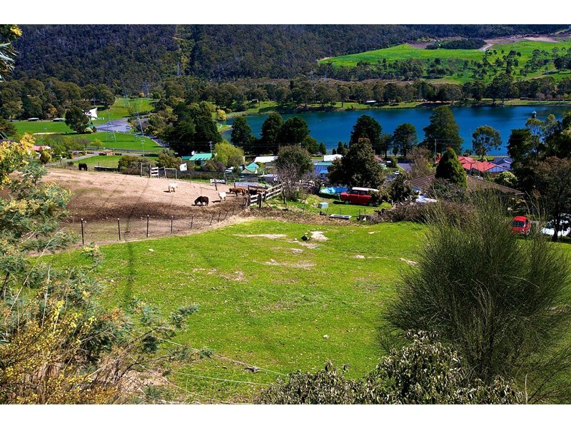 16 Glenwood Road, Glenorchy TAS 7010