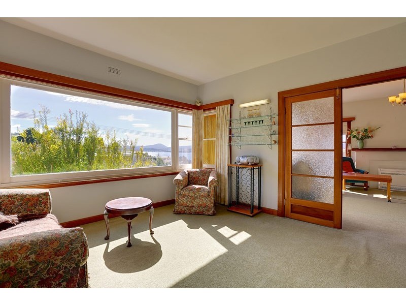 28 Willowdene Avenue, Sandy Bay TAS 7005