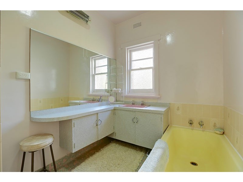 28 Willowdene Avenue, Sandy Bay TAS 7005