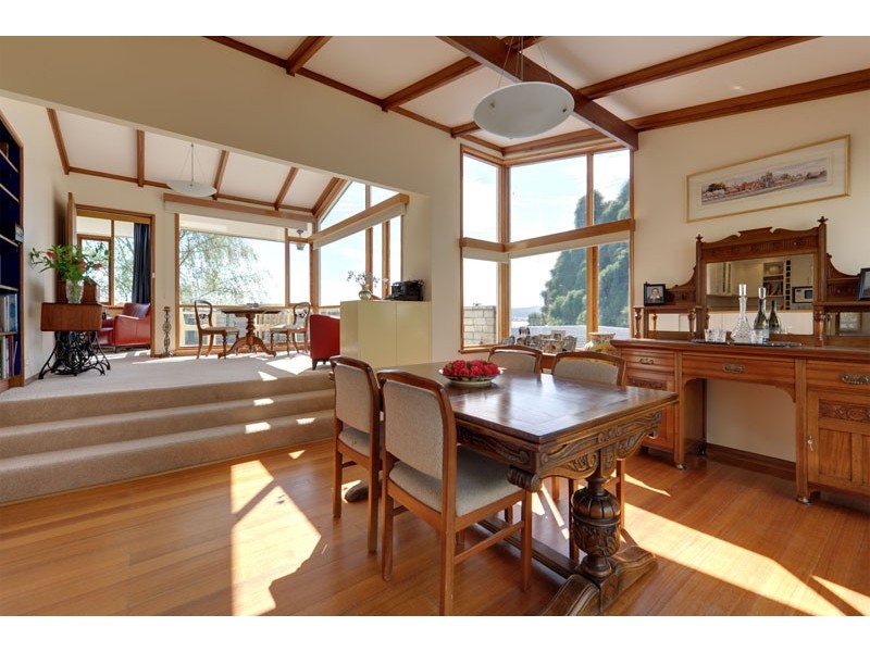 21 Dresden Street, Sandy Bay TAS 7005