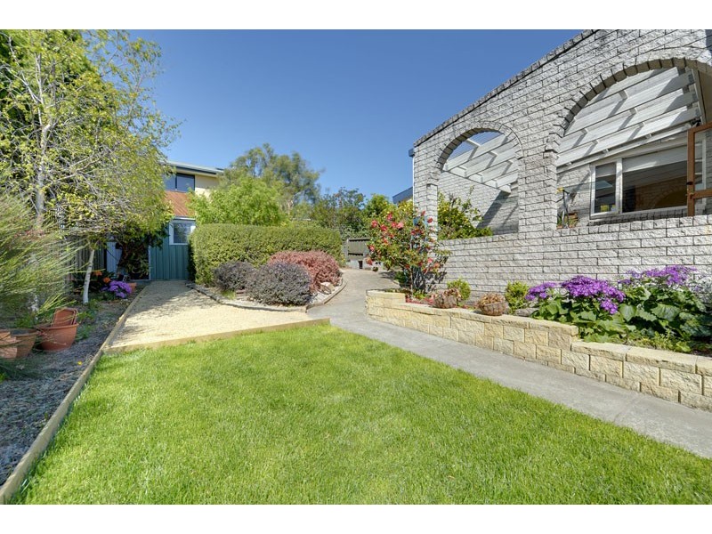 21 Dresden Street, Sandy Bay TAS 7005