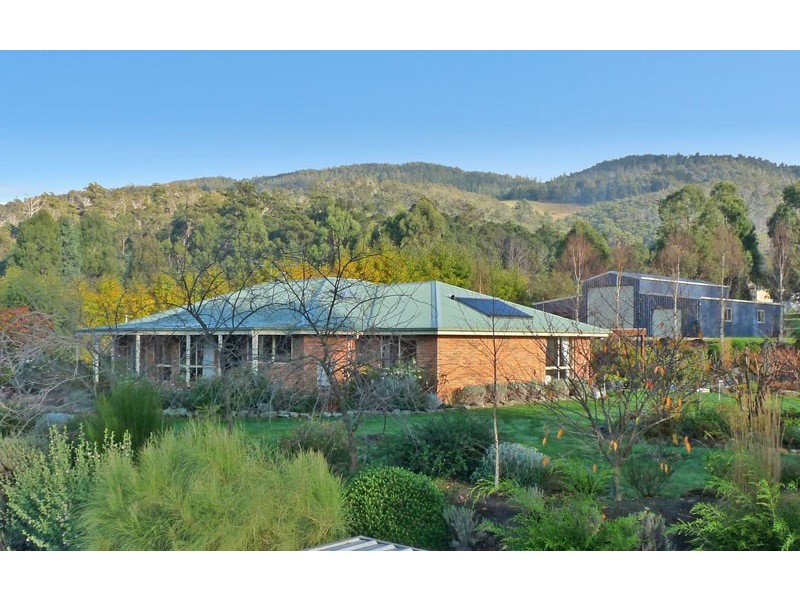 680 Lachlan Road, Lachlan TAS 7140