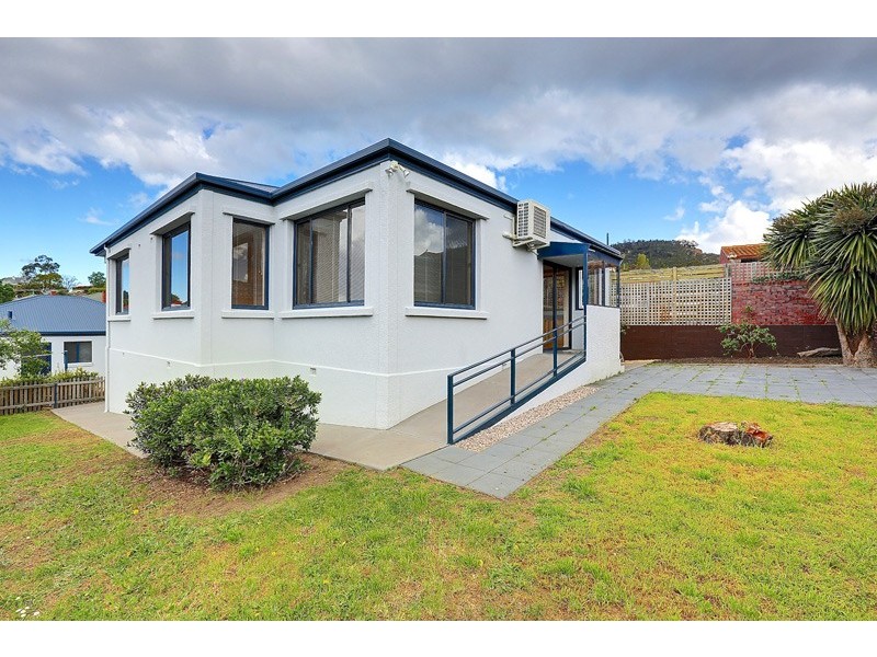 3/100 Augusta Road, Lenah Valley TAS 7008