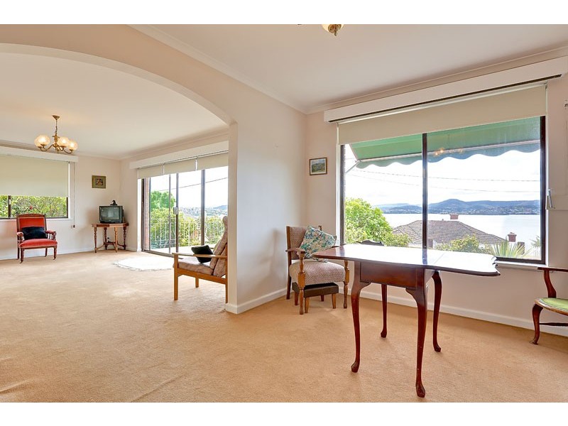 13 Ellington Road, Sandy Bay TAS 7005