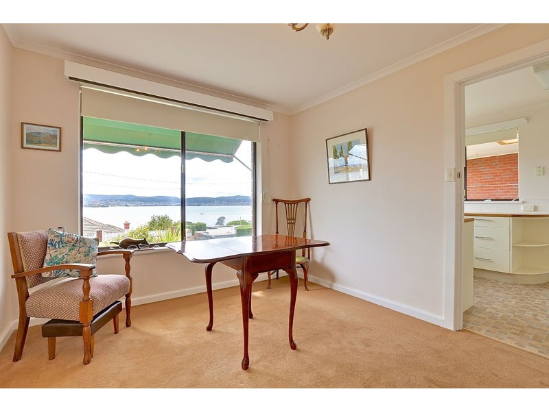 13 Ellington Road, Sandy Bay TAS 7005