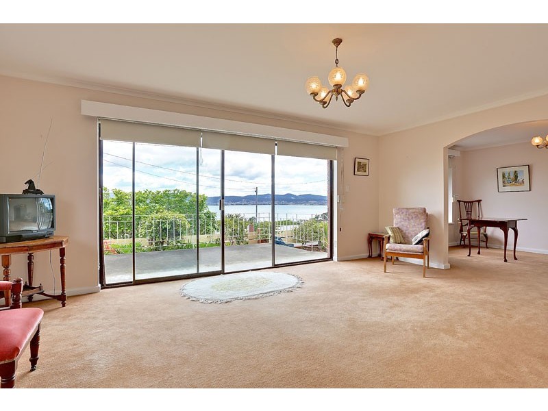 13 Ellington Road, Sandy Bay TAS 7005