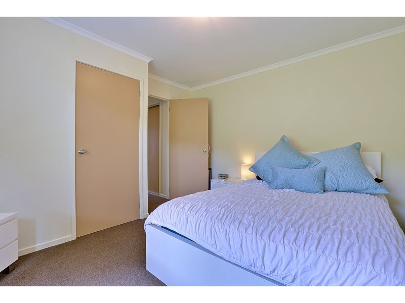 3/12 Walter Place, Howrah TAS 7018