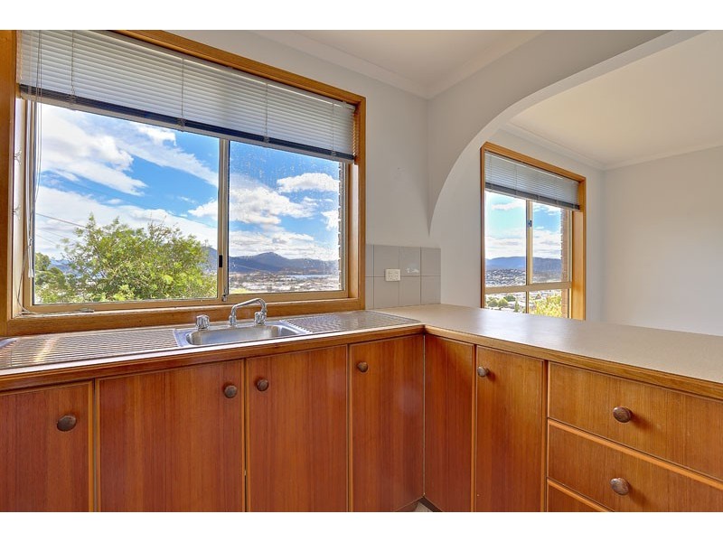 1/7 Eighth Avenue, West Moonah TAS 7009