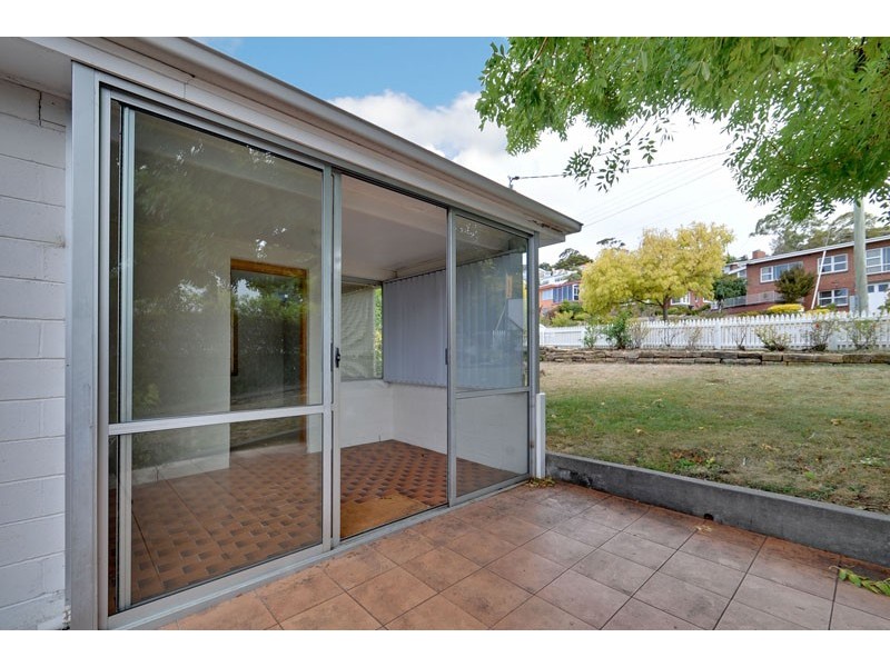 209 Churchill Avenue, Sandy Bay TAS 7005