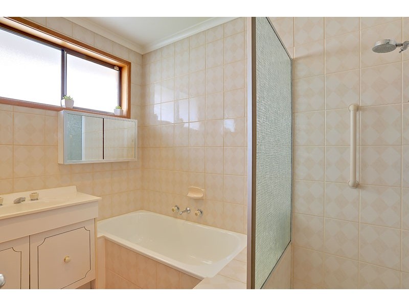 1/5 Philip Avenue, Montrose TAS 7010