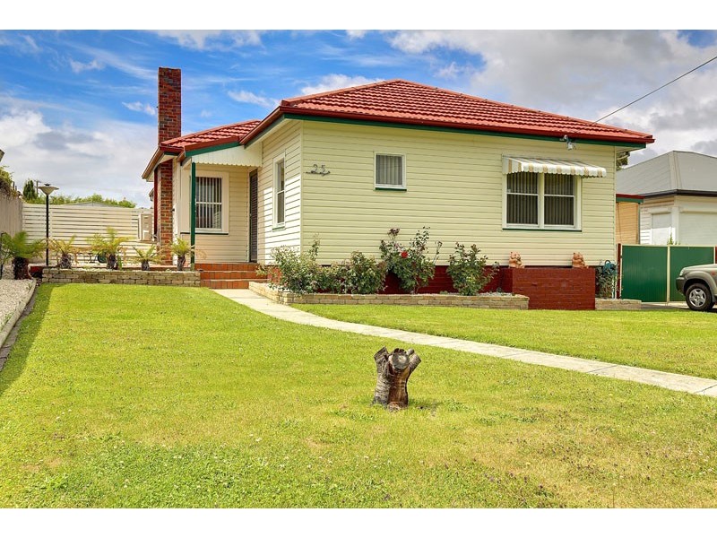 25 Constance Avenue, Glenorchy TAS 7010
