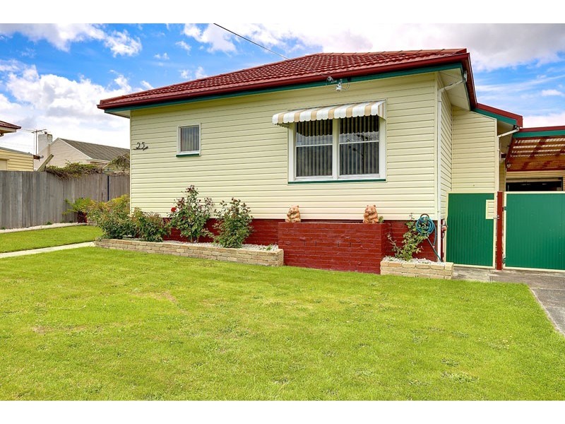 25 Constance Avenue, Glenorchy TAS 7010