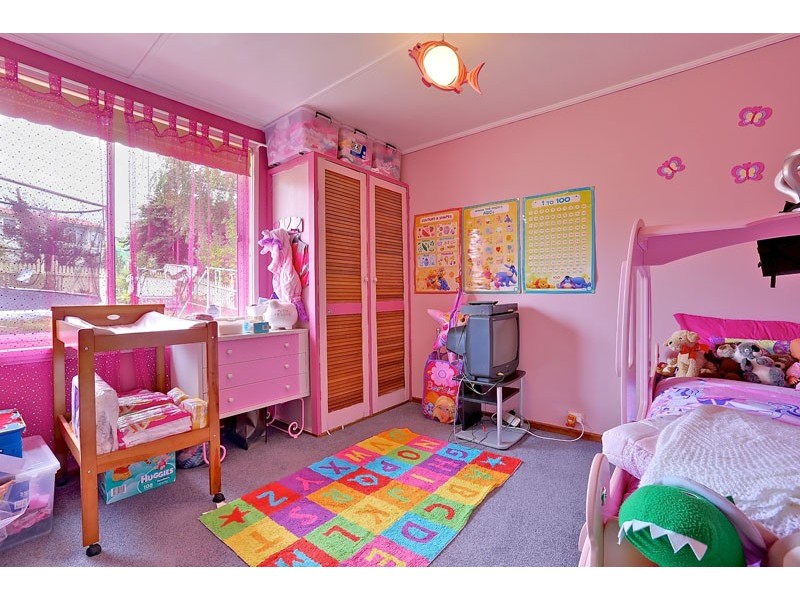 9 Langura Ave, Chigwell TAS 7011