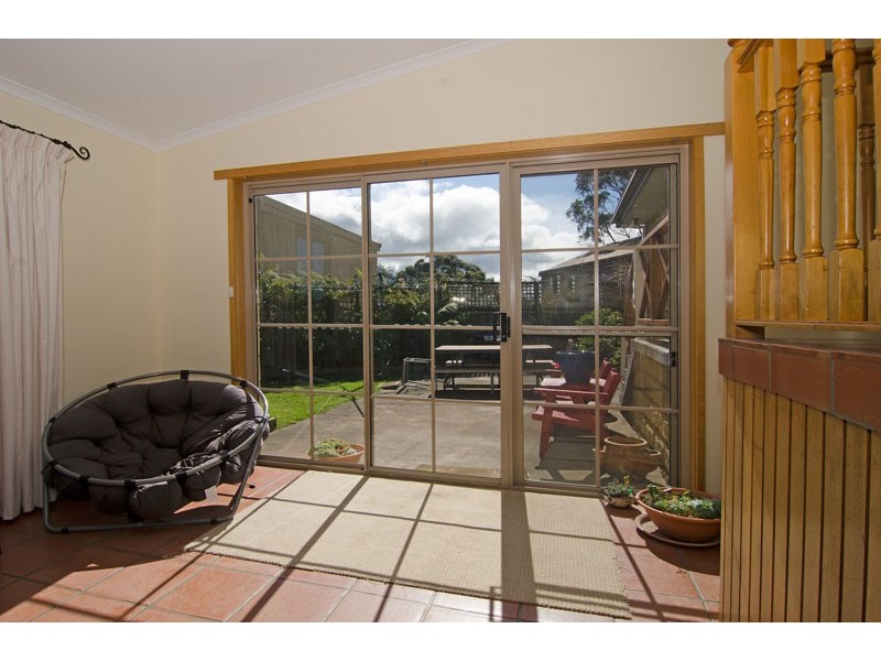 18 Weemala Court, Mount Nelson TAS 7007