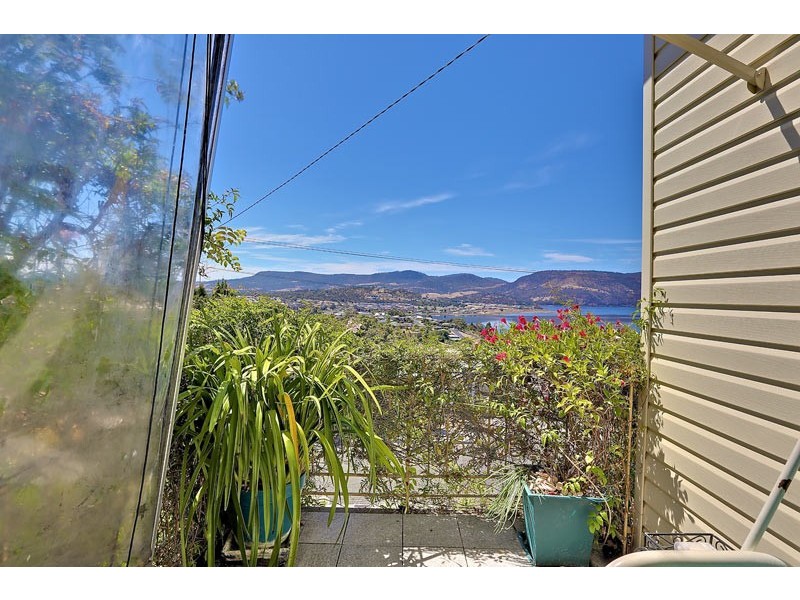 12 Sunshine Road, Austins Ferry TAS 7011