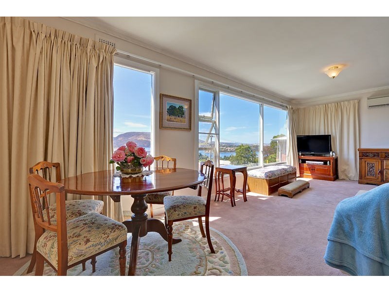 12 Sunshine Road, Austins Ferry TAS 7011