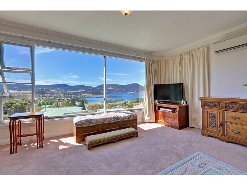 12 Sunshine Road, Austins Ferry TAS 7011