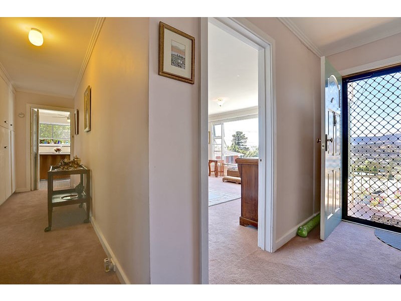 12 Sunshine Road, Austins Ferry TAS 7011