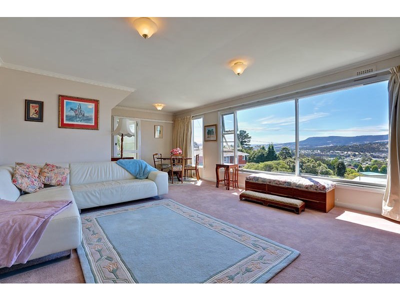 12 Sunshine Road, Austins Ferry TAS 7011