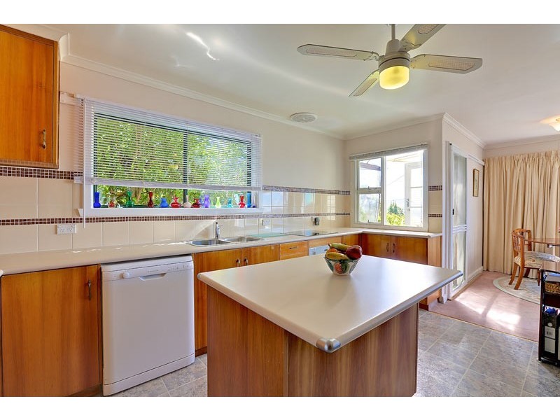 12 Sunshine Road, Austins Ferry TAS 7011